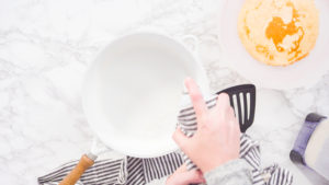 Making crepes - Arina Photography