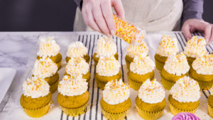 Pumpkin spice cupcake - Arina Photography