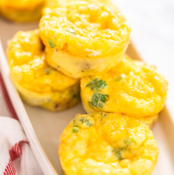 Bacon and cheese egg muffin - Arina Photography