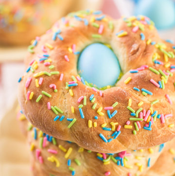 Italian Easter Bread - Arina Photography