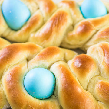 Italian Easter Bread - Arina Photography