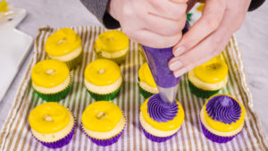 Mardi Gras cupcakes - Arina Photography