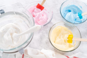 Unicorn meringue pops - Arina Photography
