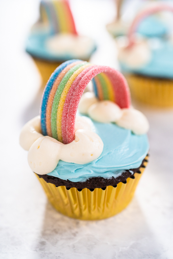How to Make Magical Unicorn Rainbow Cupcakes for Kids