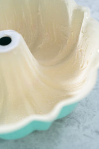Funfettti Bundt Cake - Arina Photography