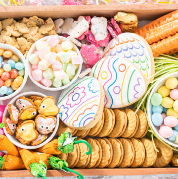 Easter charcuterie board - Arina Photography