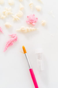 Mermaid themed 3 layer vanilla cake - Arina Photography