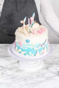 Mermaid themed 3 layer vanilla cake - Arina Photography
