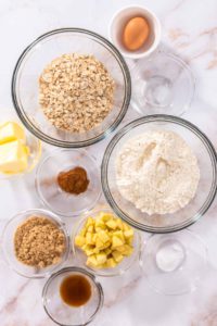 Apple oatmeal cookies - Arina Photography