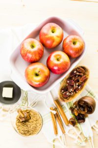 Baked apples - Arina Photography
