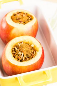 Baked apples - Arina Photography