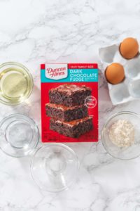 Chocolate peppermint cupcakes - Arina Photography