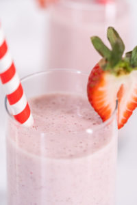 Strawberry banana smoothie - Arina Photography