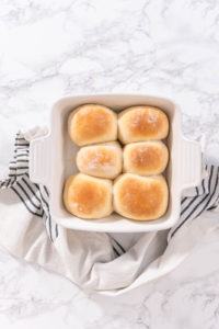 Dinner rolls - Arina Photography