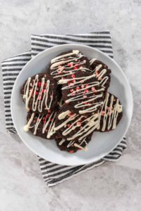 Chocolate cookies with peppermint chips - Arina Photography