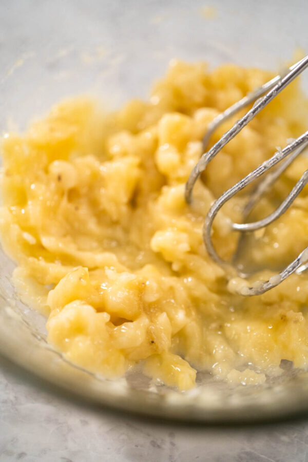 Mashed bananas - Arina Photography