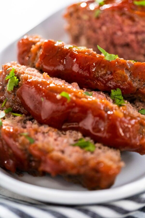 Classic meatloaf - Arina Photography