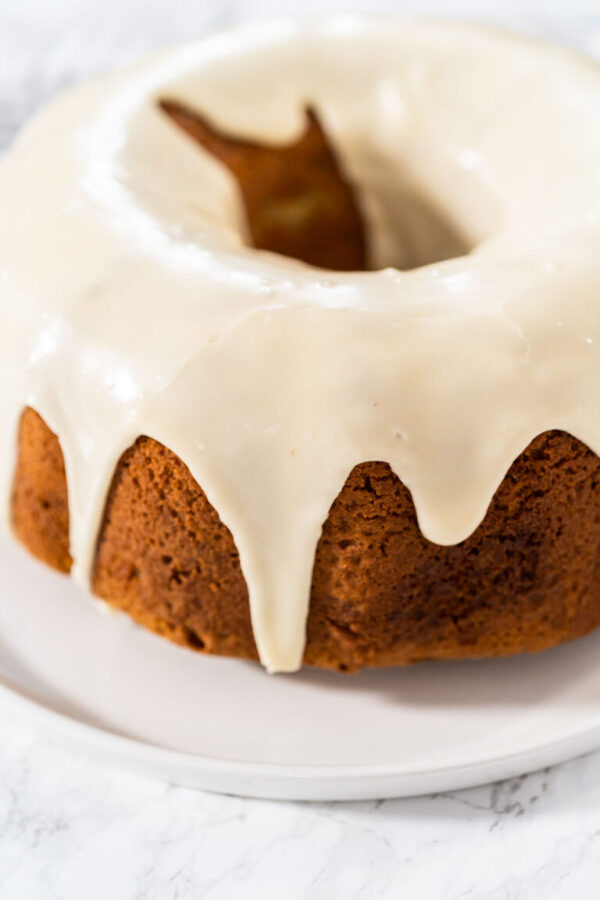 Christmas Eggnog Bundt Cake with Drizzled Eggnog Icing
