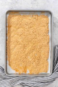 Bread crumbs - Arina Photography