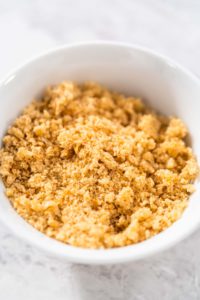 Bread crumbs - Arina Photography