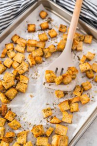 Croutons - Arina Photography