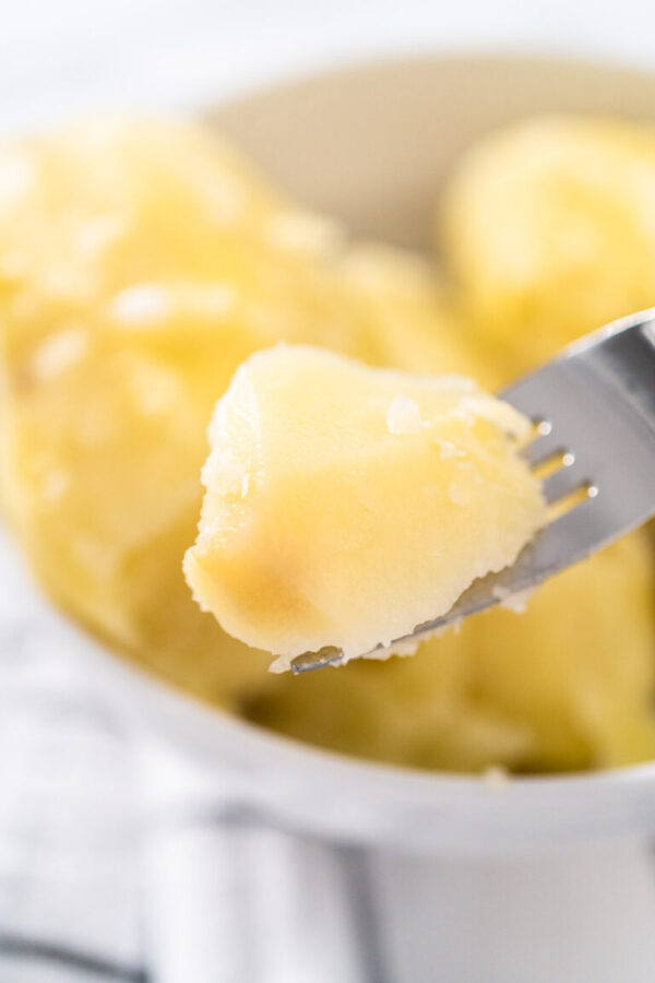Mashed potatoes - Arina Photography