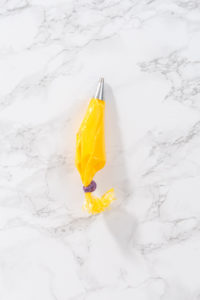 Easter Meringue Cookies - Arina Photography