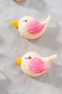 Easter Meringue Cookies - Arina Photography