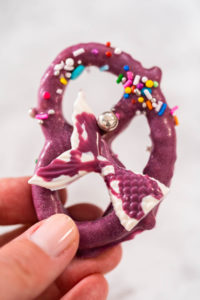 Mermaid pretzel twists - Arina Photography