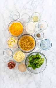 Macaroni and cheese with broccoli - Arina Photography
