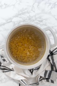 Macaroni and cheese with broccoli - Arina Photography