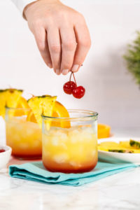 Sunset cocktail - Arina Photography