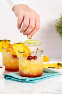 Sunset cocktail - Arina Photography