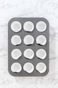 Lemon cupcakes - Arina Photography