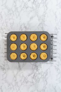 Lemon cupcakes - Arina Photography