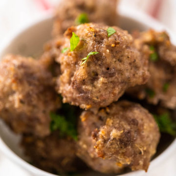 Oven Baked Meatballs - Arina Photography