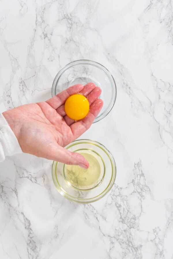 Fresh organic eggs - Arina Photography