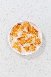 Caramel cupcake toppers - Arina Photography