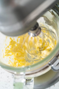 Dulce de leche buttercream frosting - Arina Photography
