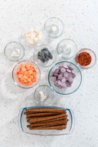 Halloween chocolate-covered pretzel rods - Arina Photography