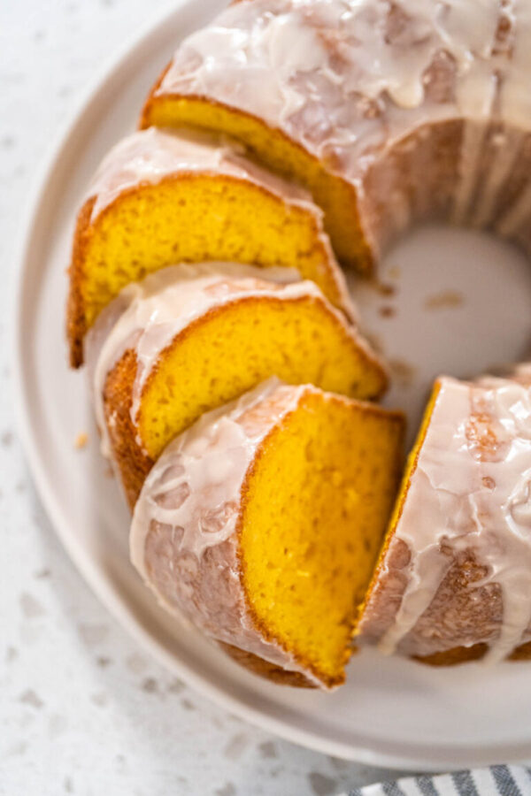 Simple Vanilla Bundt Cake From Box Cake