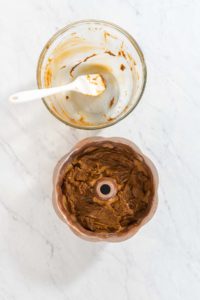 Gingerbread bundt cake with caramel filling - Arina Photography