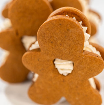 Handcrafted Gingerbread Cookie Sandwiches with Eggnog Buttercrea - Arina Photography