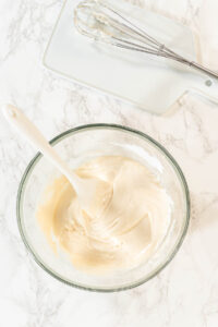 Making Simple White Royal Icing for Cookie Decorating - Arina Photography